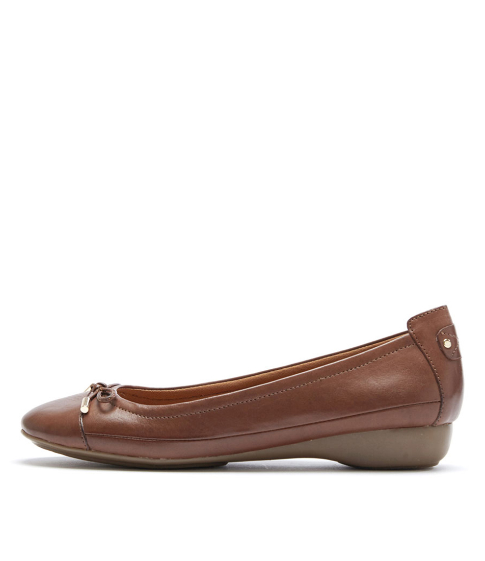 Women’s Ballet Flats main image 0
