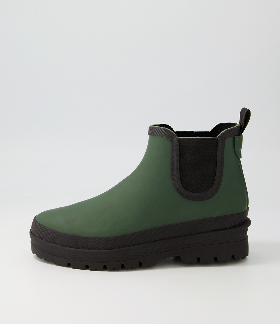 Everlane Black Gumboot Ankle Boots By Diana Ferrari 