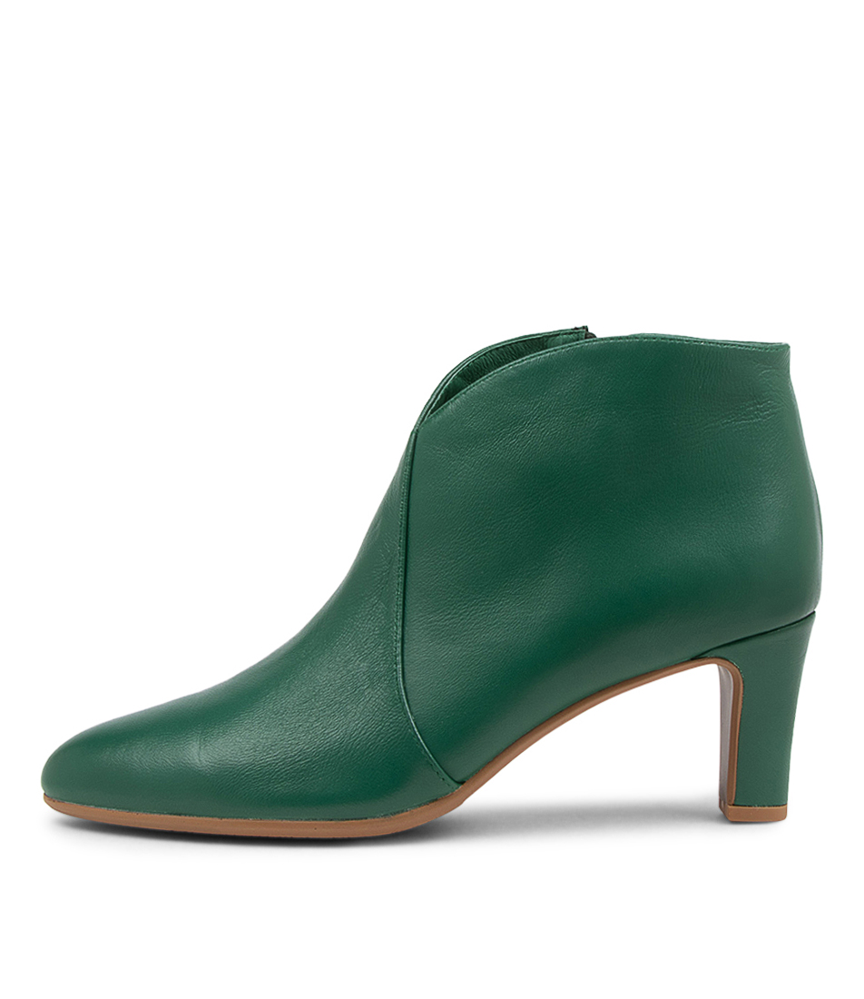 toeless ankle boots