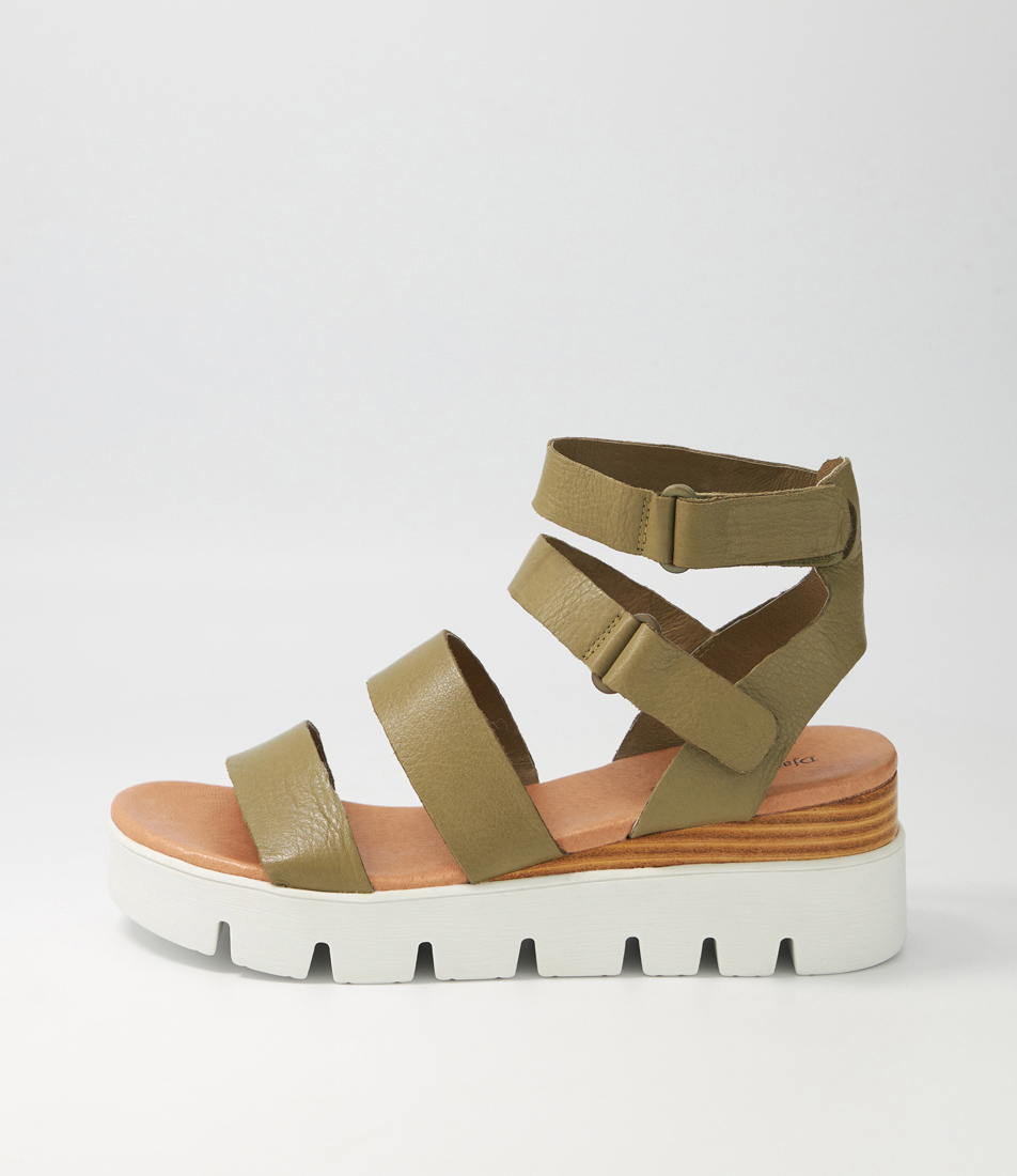 Rhean Sandals