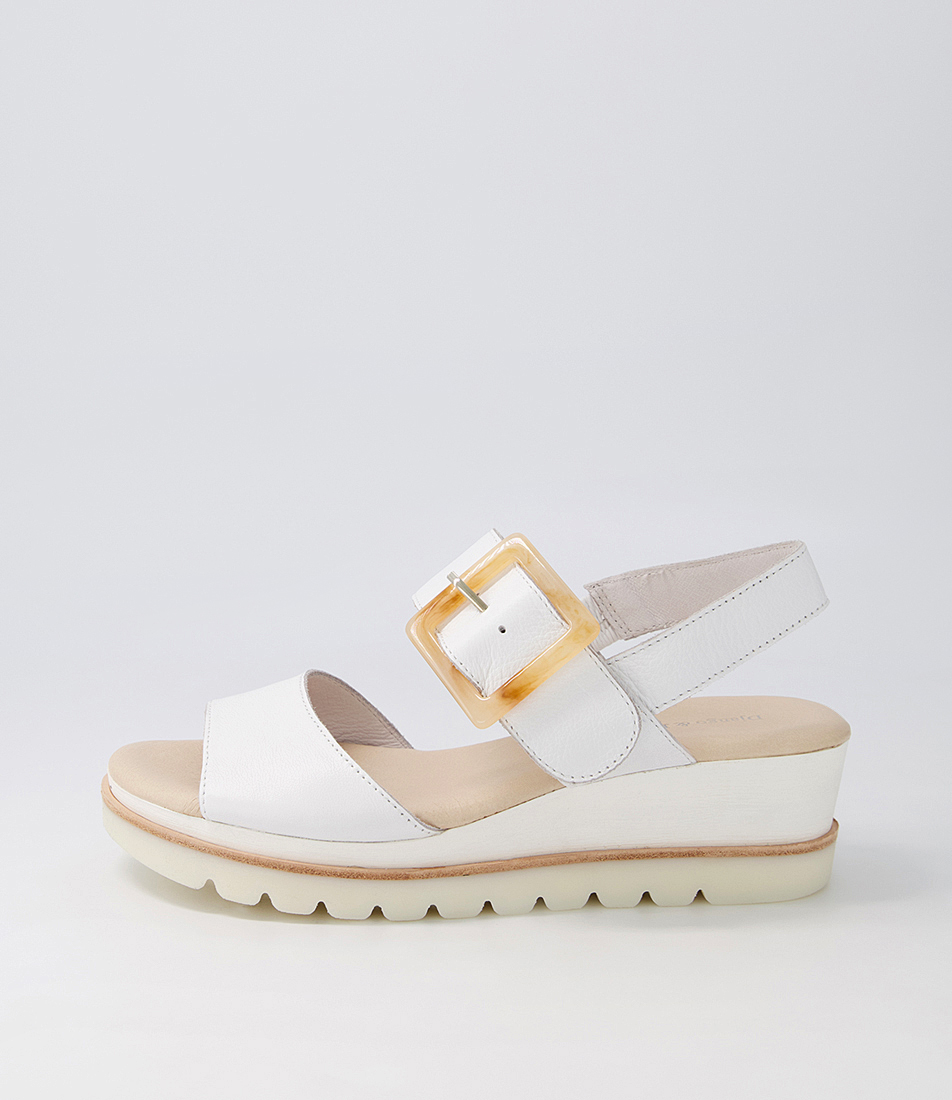 Wacie Pale Gold Dark Nude Leather Sandals By Django Juliette Shop