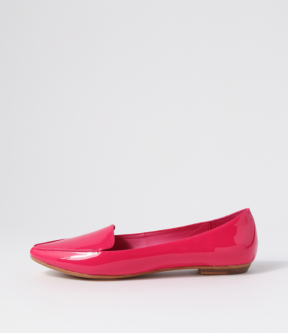 Shop Womens Pointed Flats Online At Styletread