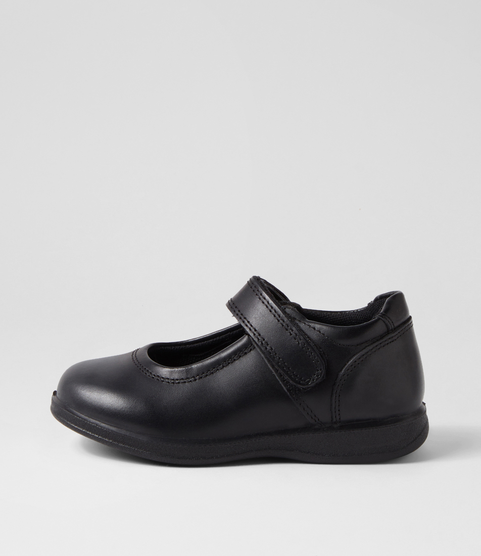 Kids School Shoes Sale Shop Kids School Shoes Sale Online from Styletread