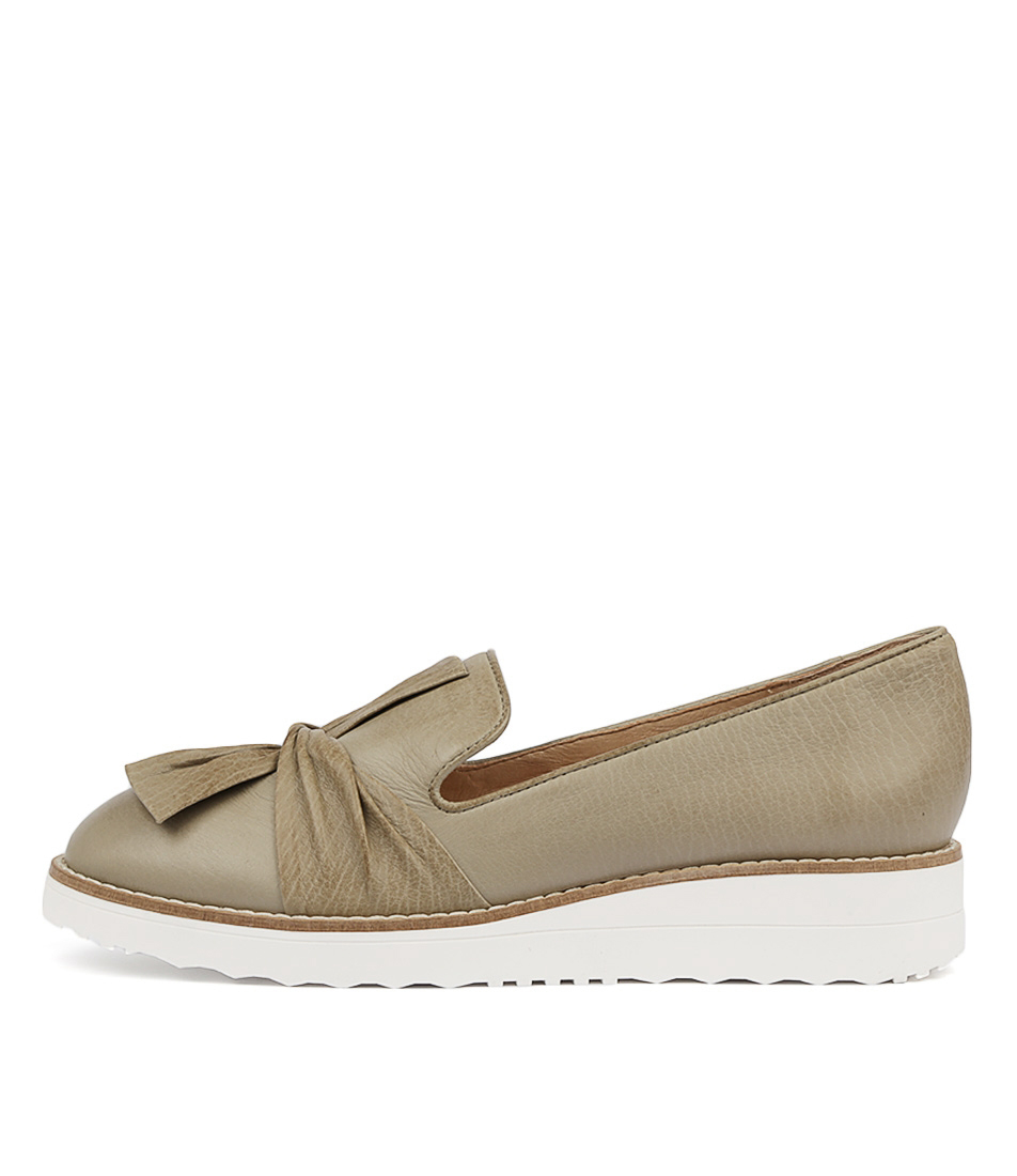 Opitto Leather (Dk Tan-White Sole) main image 1