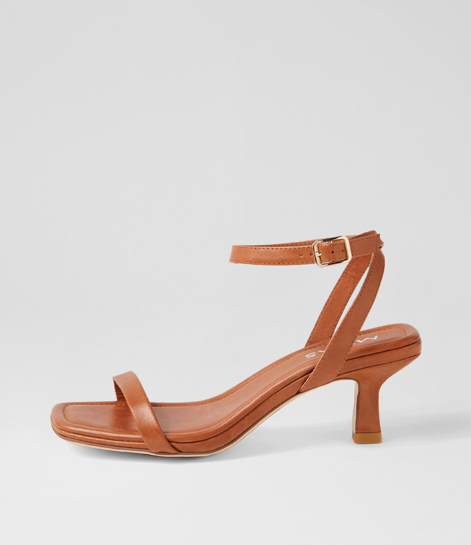 Mizze Nude Leather Sandals By Midas Shop Online At Midas