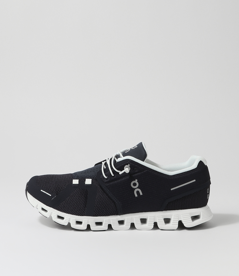 MEN S SNEAKERS AND ACTIVEWEAR visual data 4