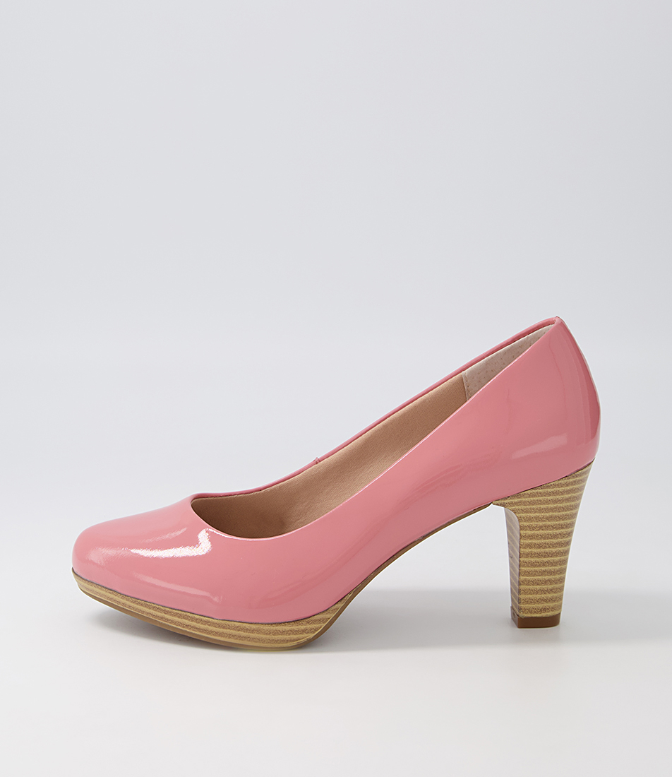 Serina Nude Leather By Supersoft Shop Online At Diana Ferrari