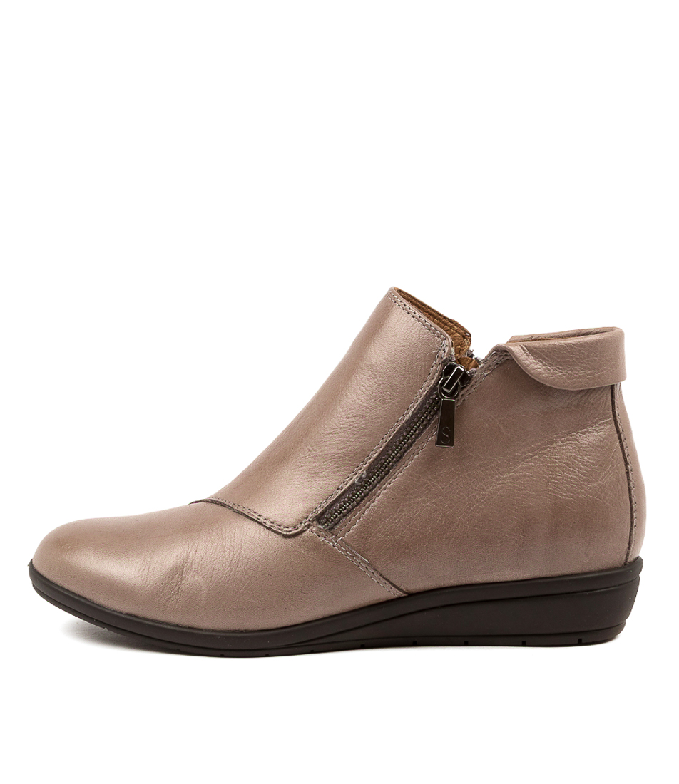 supersoft edithvale boot