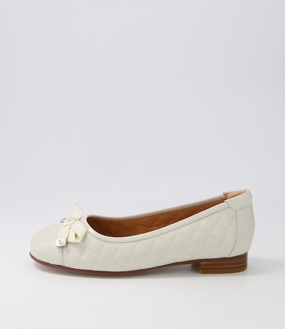 BLACK PYTHON PRINT LEATHER BALLET FLATS