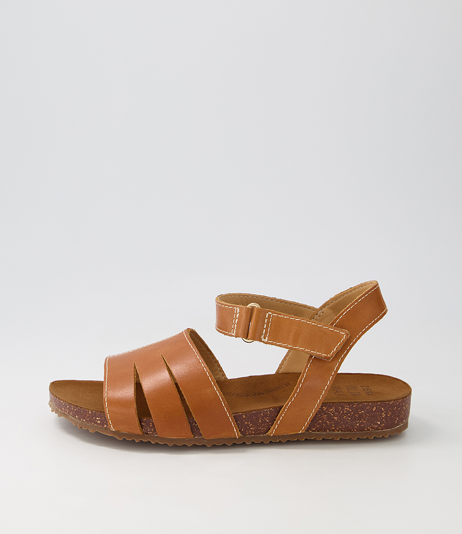 Makar Xw Pale Pink Nubuck Sandals by Ziera Shop Online at Mountfords